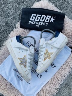 (Category: ) located in . Submitted by sneakersniper2.0 (Listing ID 1467773658, Image 1). Description: .