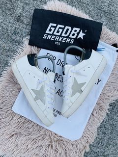 (Category: ) located in . Submitted by sneakersniper2.0 (Listing ID 1467783346, Image 1). Description: .
