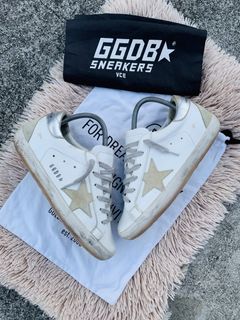 (Category: ) located in . Submitted by sneakersniper2.0 (Listing ID 1467776113, Image 1). Description: .