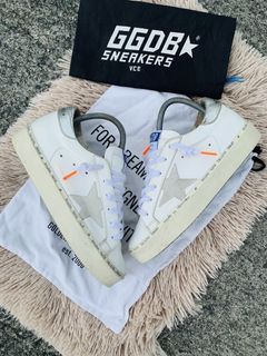 (Category: ) located in . Submitted by sneakersniper2.0 (Listing ID 1467782378, Image 1). Description: .
