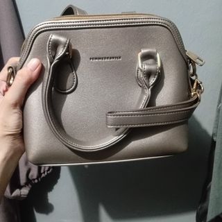 (Kategori: ) berada di . Dikirim oleh 1m.style (ID iklan 1467687439, Gambar 1). Deskripsi: .