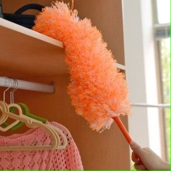 SLM Microfiber Feather Duster Desktop Sweep Household Dusting Brush Cleaning Duster (Category: Looking For) located in Manila. Submitted by kelly122394 (Listing ID 1467646684, Image 3). Description: pm for more details.