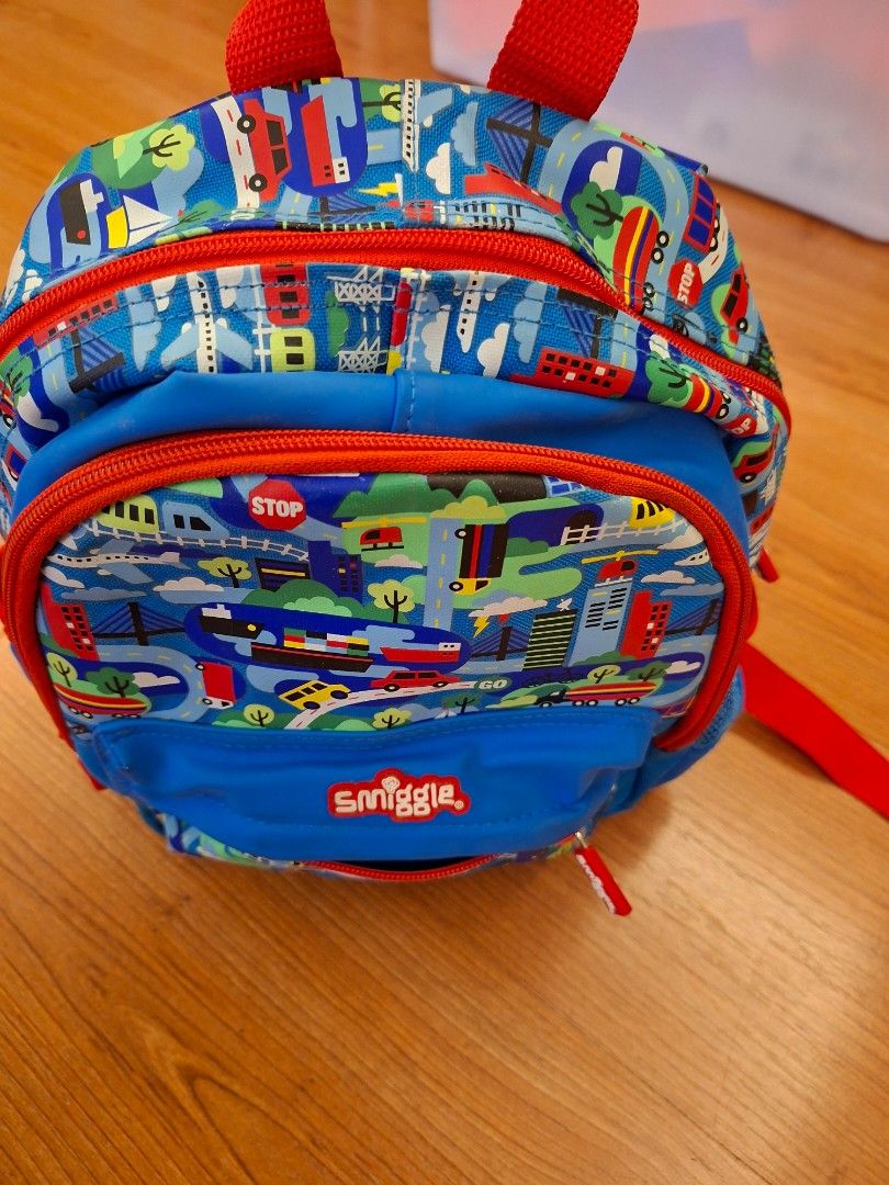 Smiggle backpack (1-3y/o) (Category: Other Babies Going Out Needs) located in Quezon City. Submitted by divinepsalm31 (Listing ID 1467613581, Image 1). Description: MOP: Gcash Location: QC.