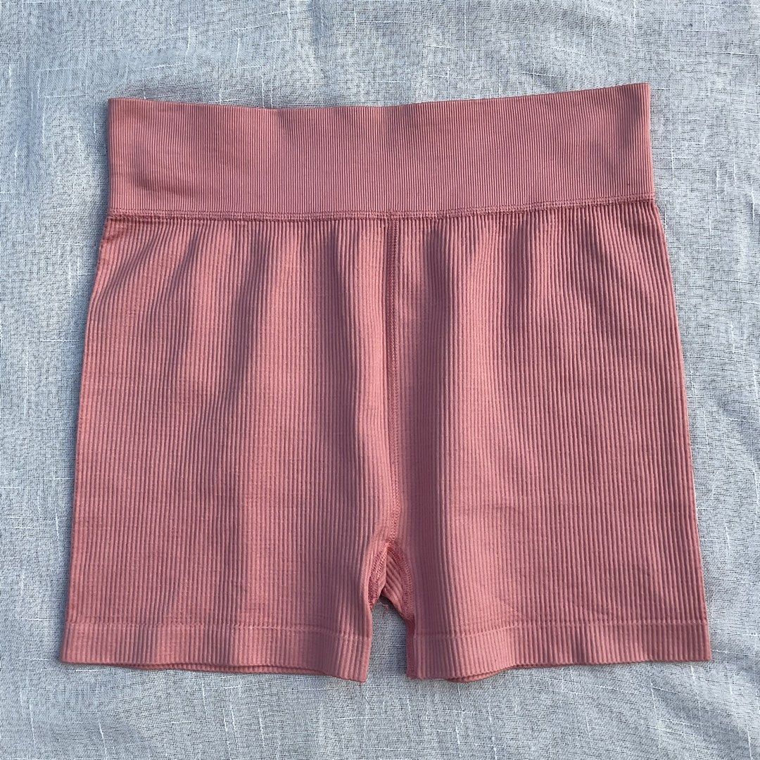 SO RIBBED CYCLING SHORTS (Category: Activewear) located in Basista. Submitted by b.boutique (Listing ID 1467685357, Image 1). Description: SO RIBBED CYCLING SHORTS Size:28-32 Color: PINK Like new condition!.