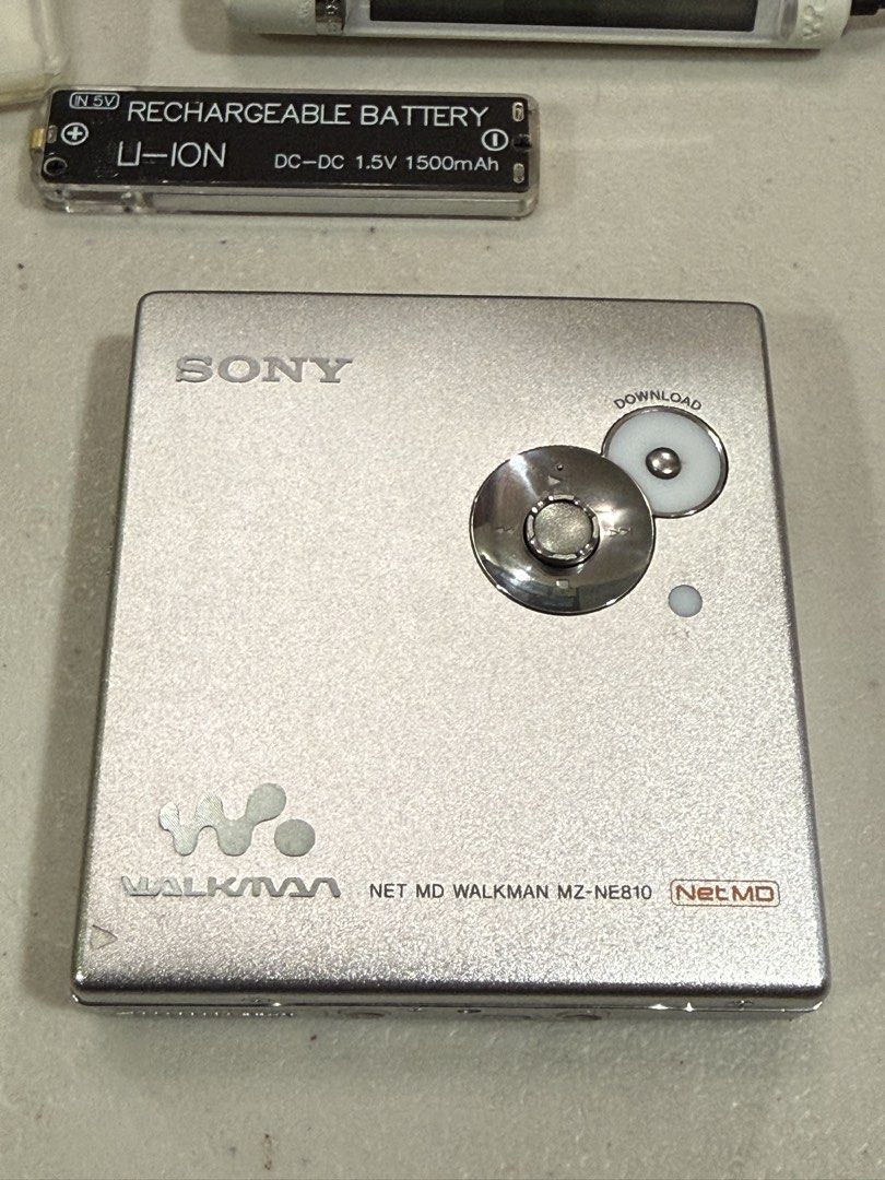 Sony NetMD Walkman MZ-NE810 (Category: Portable Music Players) located in Makati City. Submitted by see5o5 (Listing ID 1467647629, Image 2). Description: Sony MZ-NE810 NetMD Walkman (Silver) Works great, mint condition unit, remote has some scratches. This is a type-s NetMD so it supports homebrew mode for copying minidiscs or repairing corrupted TOC. Unit, wired remote control (MC33EL), Lithium-ion rechargeable battery with type C charging, and 