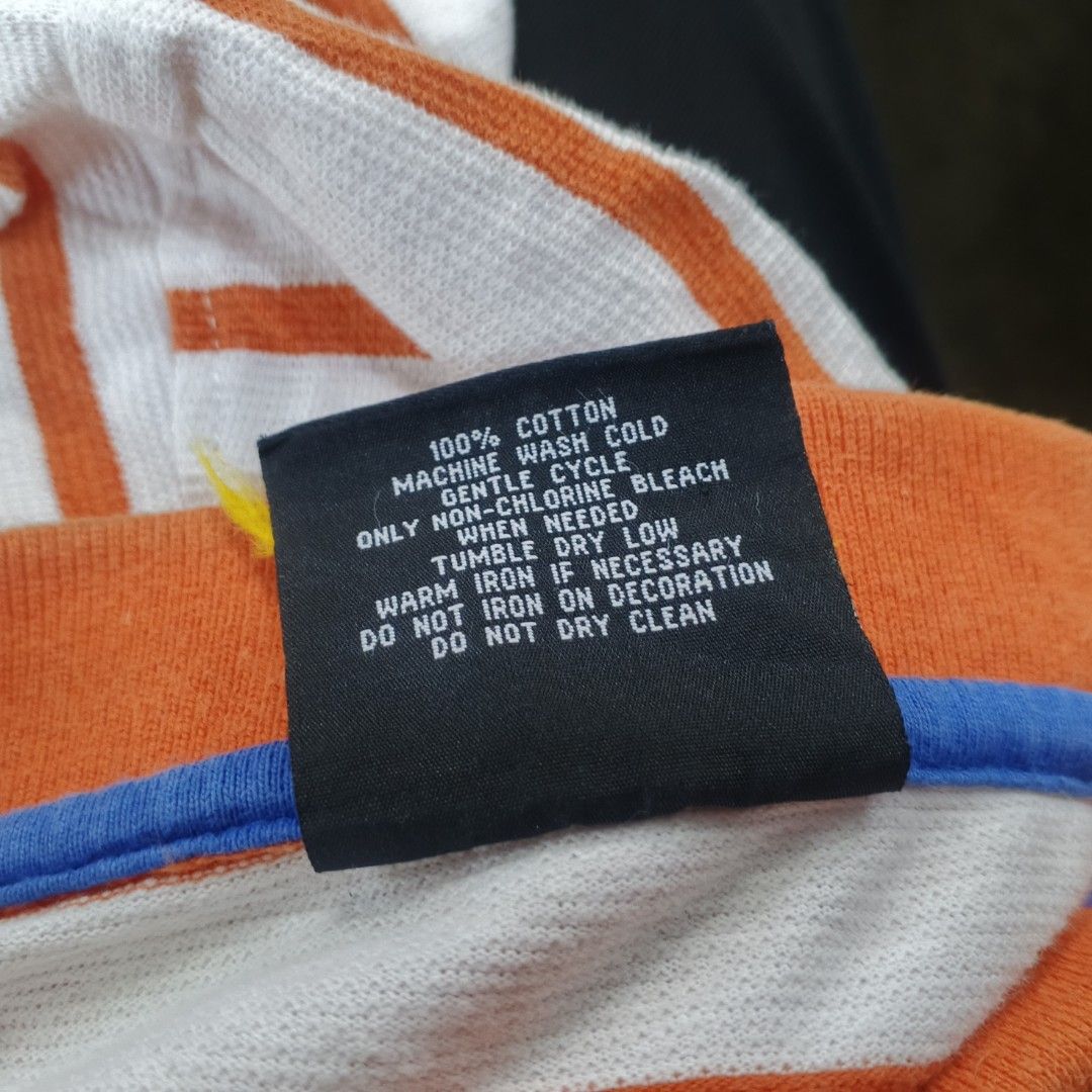 Southpole polo 2000s (Category: Tshirts & Polo Shirts ) located in Manila. Submitted by findfinechie (Listing ID 1467688146, Image 3). Description: dm for details of this item 📩.