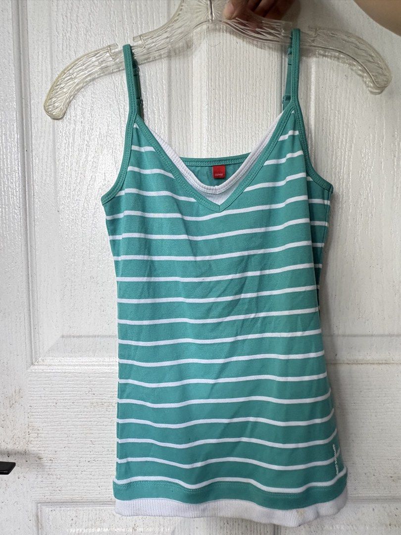 SPIRIT TEAL CAMI (Category: Sleeveless) located in Manila. Submitted by thriftnicarla08 (Listing ID 1467747464, Image 1). Description: Size small teal spirit cami top .