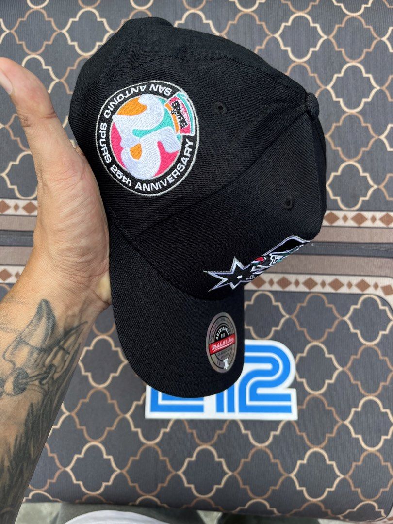 Spurs m&n cap (Category: Activewear) located in Muntinlupa City. Submitted by mioky01 (Listing ID 1467786180, Image 3). Description: Brandnew Legit / original / authentic On hand / ready to ship ✈️ Money back guarantee if proven fake 🙌 Fb page : 212 Muntinlupa 📩.