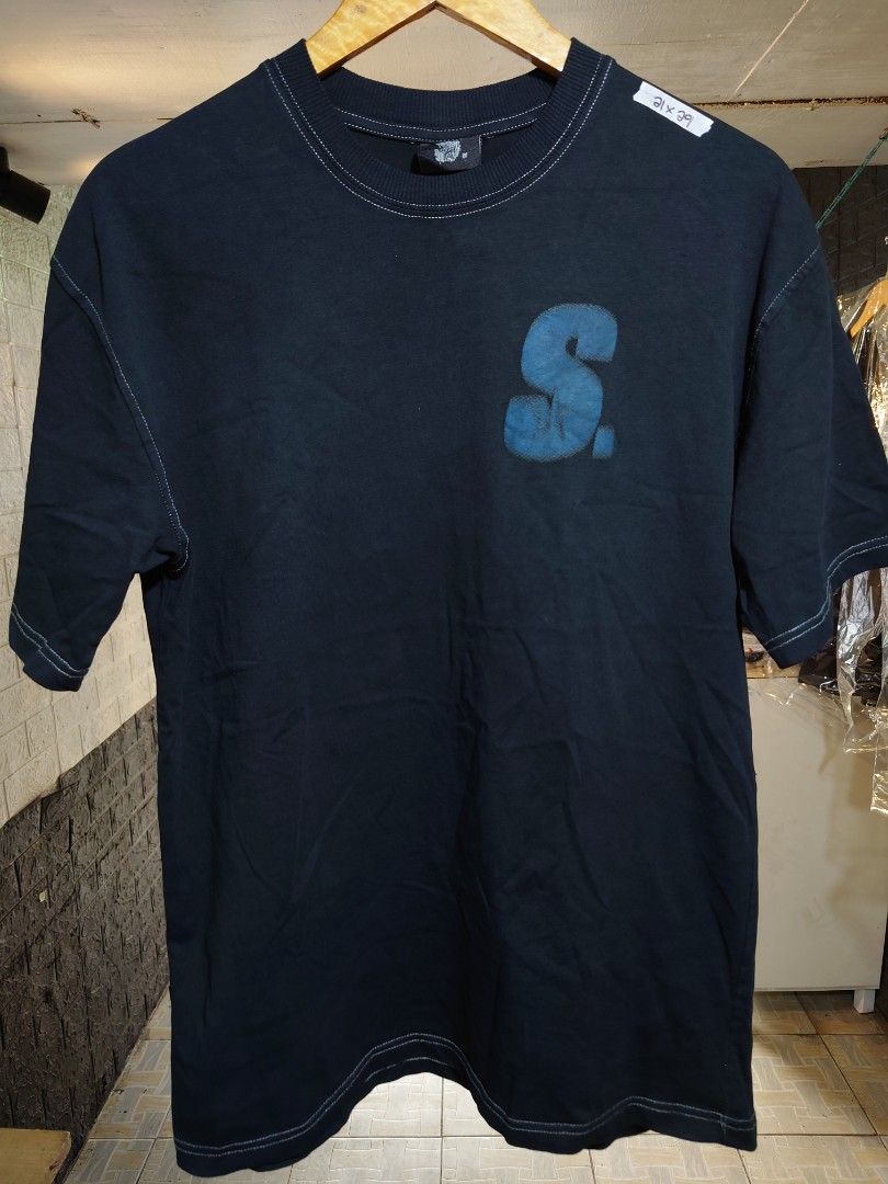 STA. Group tshirt thrift (Category: Tshirts & Polo Shirts ) located in Paranaque City. Submitted by emzeicool48572 (Listing ID 1467700520, Image 2). Description: Size: Medium to Semi-Large (20.5x29 inch) Material: semi heavy Cotton / Crew Neck Color: Black color rate: 9/10 Condition: 9/10 📍Tambo Paranaque 💸Payment: Pay Maya only 📦🚚 Delivery: Lalamove or j&t (order mo book mo) No return policy Buy at your own risk Don't expect too much from th
