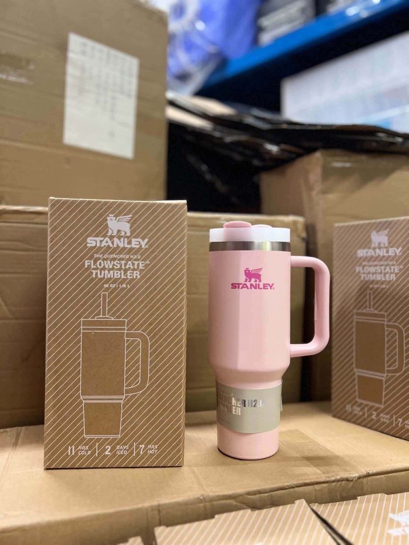 Stanley Tumbler 40oz (Category: Water Bottles & Tumblers) located in Quezon City. Submitted by coleen0 (Listing ID 1467660091, Image 2). Description: 100% MALL PULL OUT Inclusion: Box & Paperbag .