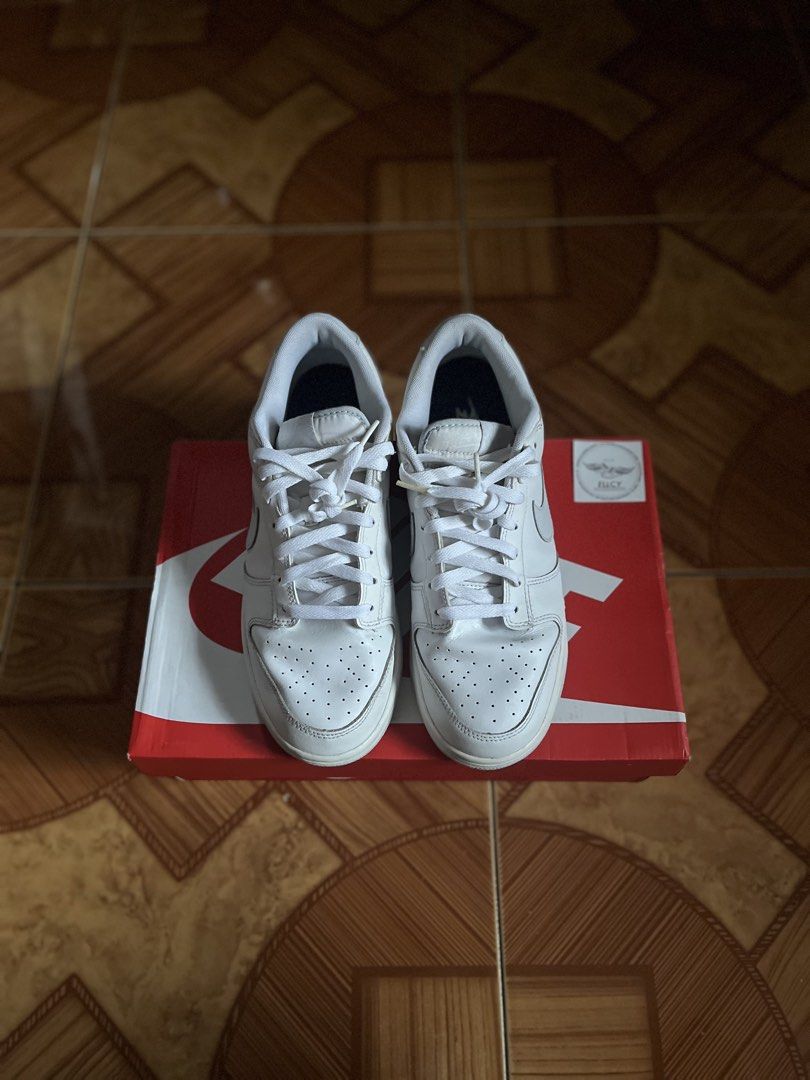 Steal! Nike Dunk Low Retro White/Platinum (Category: Sneakers) located in Del Monte. Submitted by kuyalc092000 (Listing ID 1467730378, Image 3). Description: Nike Dunk Low Retro White/Platinum Size 10 / Used / Rep box ₱1,695 FB / IG / TIKTOK: @ellcypremiumscs.