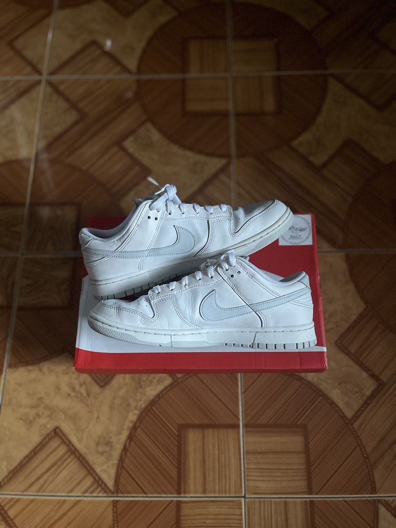 Steal! Nike Dunk Low Retro White/Platinum (Category: Sneakers) located in Del Monte. Submitted by kuyalc092000 (Listing ID 1467730378, Image 2). Description: Nike Dunk Low Retro White/Platinum Size 10 / Used / Rep box ₱1,695 FB / IG / TIKTOK: @ellcypremiumscs.