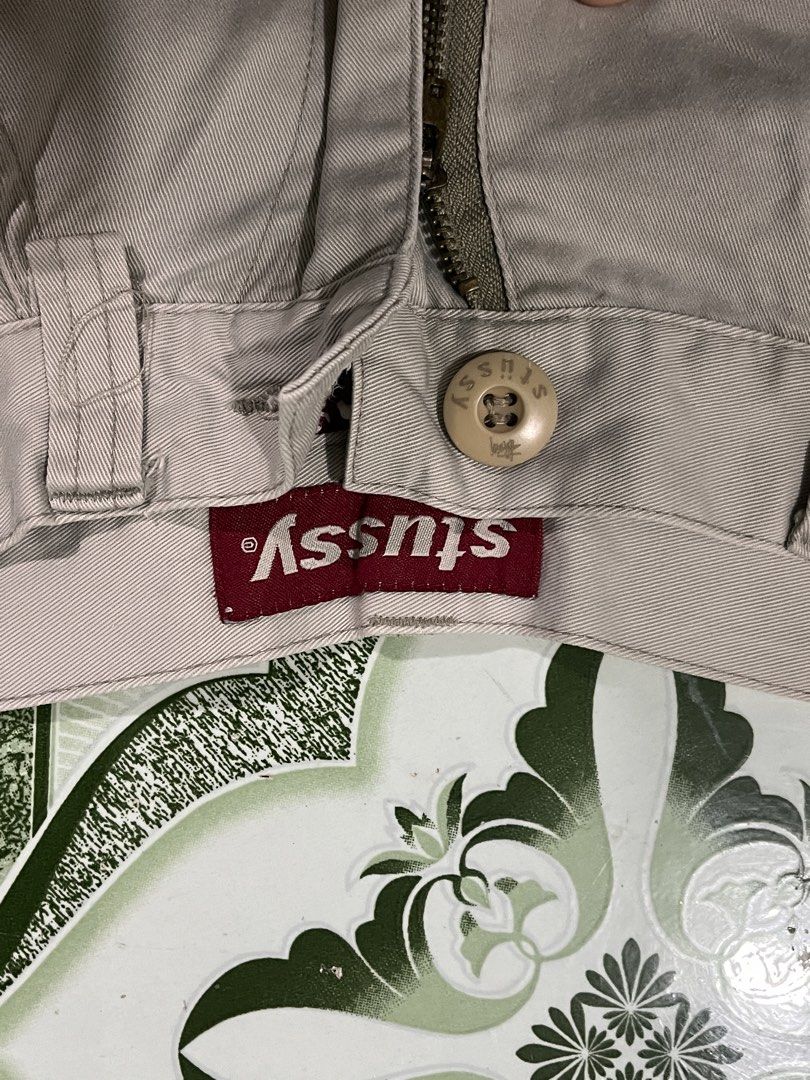 Stussy pants (Category: Luxury Apparel) located in San Jose del Monte. Submitted by _thriftysoy (Listing ID 1467618952, Image 2). Description: .