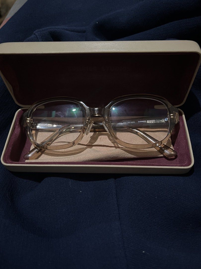 Sunnies Lark in Sesame (Category: Sunglasses & Eyewear) located in Manila. Submitted by ymgucci (Listing ID 1467654928, Image 3). Description: Sunnies Lark in Sesame • used for 4 months • newly tightened • with hard case and cloth • has grade (you can visit a Sunnies store to get it replaced/removed).