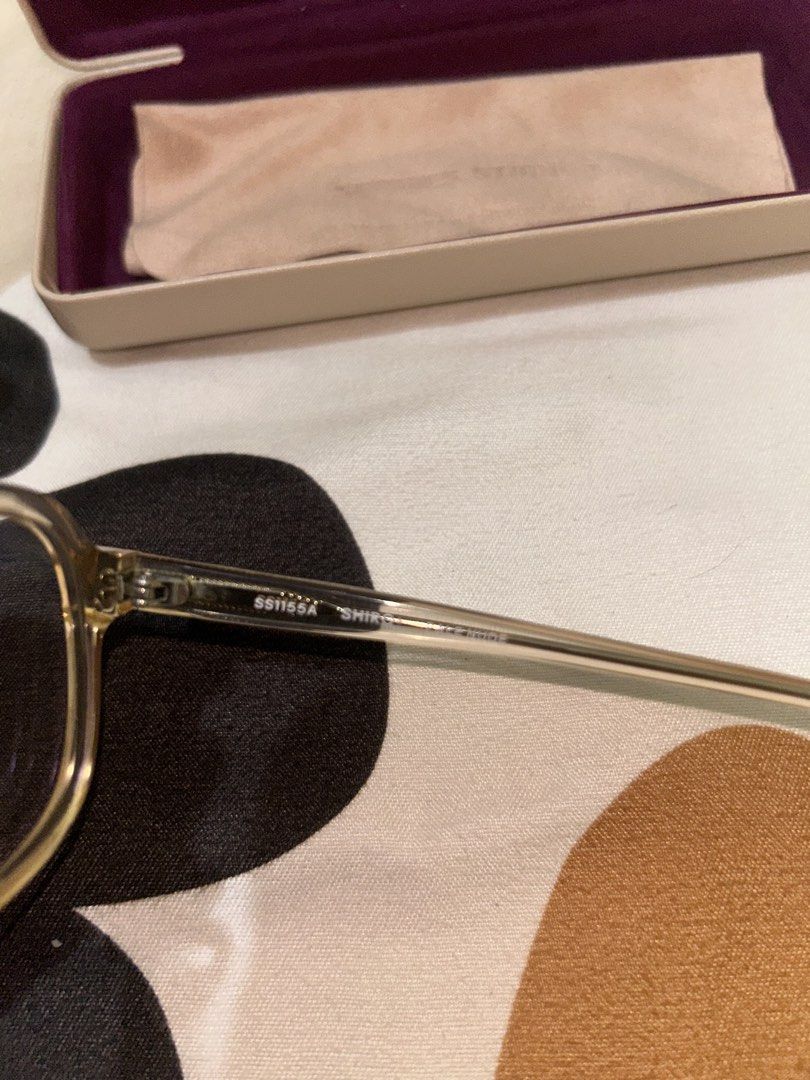 Sunnies Studios Shiro (Pale Nude) Eyeglasses (Category: Sunglasses & Eyewear) located in Manila. Submitted by crystalyoonjiscart (Listing ID 1467769163, Image 2). Description: - Brand/Model: Sunnies Studios Shiro (SS1155A) - Color: Pale nude / transparent warm beige - Inclusions: Original hard storage case and cleaning cloth pouch Has 300 grade, can have it change in any optical stores..