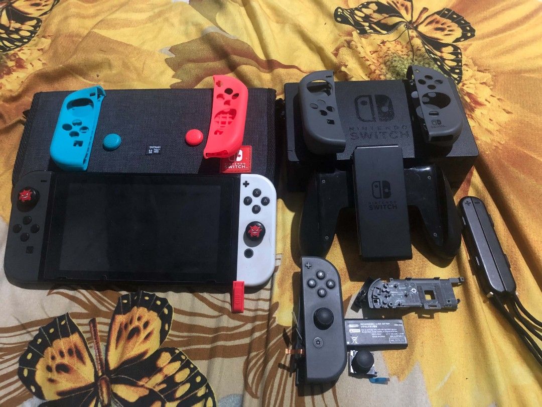 Switch v1 Jb 128gb (Category: Nintendo) located in Manila. Submitted by happystorm_1518b2 (Listing ID 1467603949, Image 1). Description: rekta na mga bossing issue yung R button pero may replacement naman na na pyesa kayo nalang bahala magpakabit other than that no issue na yung nasa pic lang lahat ng inclusion may last price pa 📍project 4 qc 📍lalamove, jnt, lbc (videocall for legitimacy) 📍meetup anonas lrt or katipunan lrt 📍any game of your 