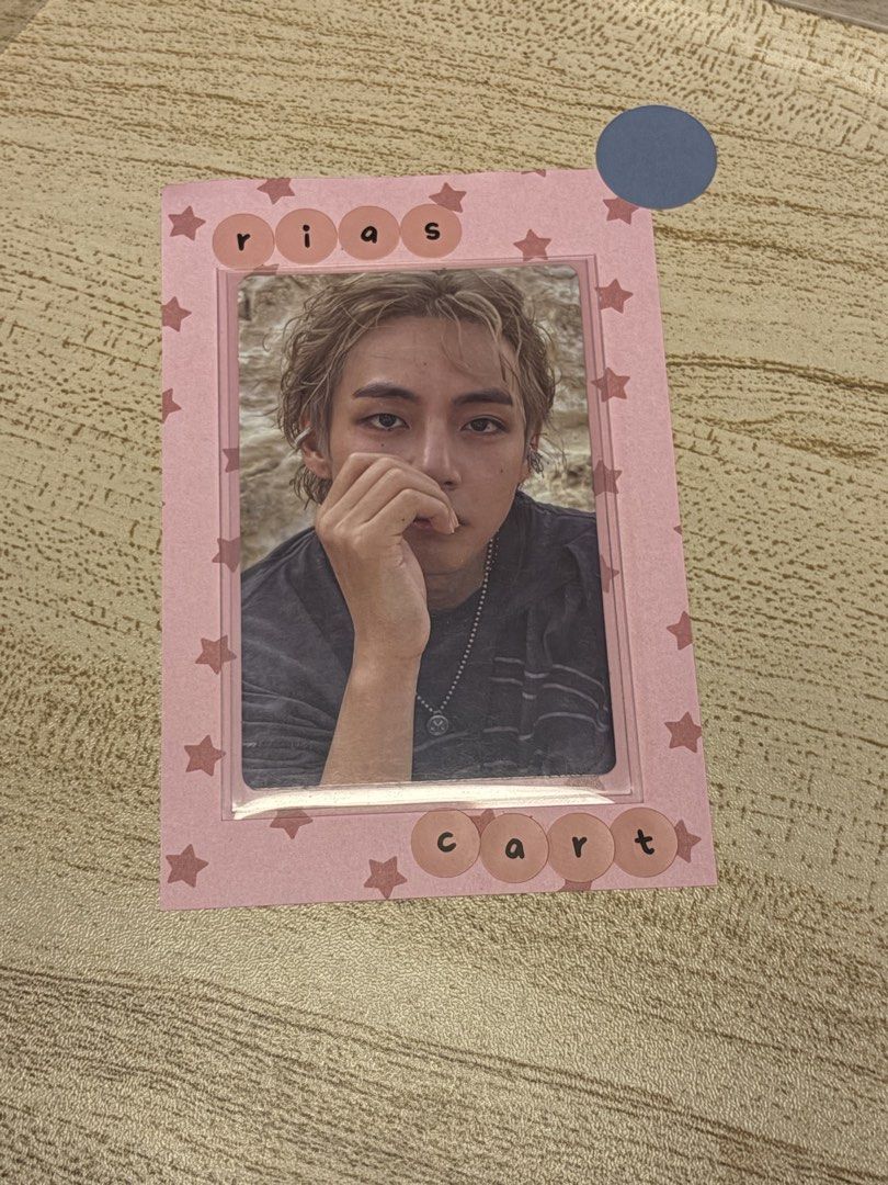 Taehyung / V Layover Green Version Photocard (Category: K-Wave Merchandise) located in Antipolo. Submitted by riascart7 (Listing ID 1467642187, Image 1). Description: WTS LFB BTS PH 🖇️ Taehyung / V Layover Green Version Photocard — mint condi — onhand — rfs: extras — price still nego! 💌 dm/reply (@riascart on X).