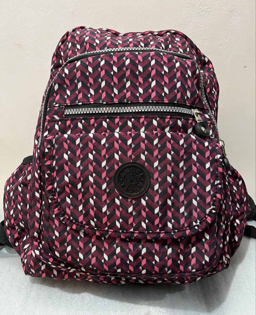 Take all 6 bagpacks (Category: Backpacks) located in Talisay. Submitted by cherylu (Listing ID 1467773238, Image 2). Description: -On Sale! -Take all 6 bagpacks - Condition: All in good conditon - Perfect for school, work, or casual everyday wear!.