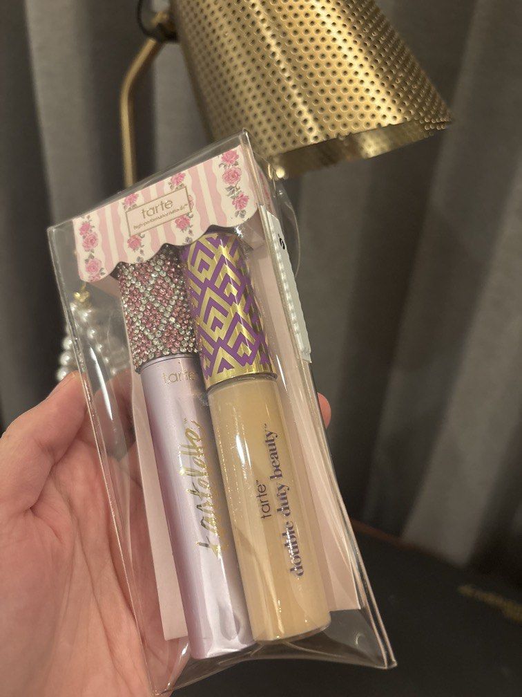 Tarte Concealer with mascara (Category: Makeup) located in Pasay City. Submitted by nymodig (Listing ID 1467712345, Image 2). Description: Bought from Sephora Melbourne Duo (Concealer with Mascara) Swatch only : Shade 22N.
