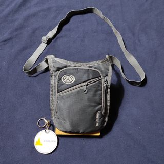 (Kategori: ) berada di . Dikirim oleh ikhsan.sby (ID iklan 1467683588, Gambar 1). Deskripsi: .