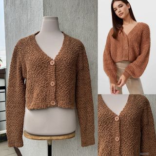 (Category: ) located in . Submitted by j_clothingboutique (Listing ID 1467738232, Image 1). Description: .
