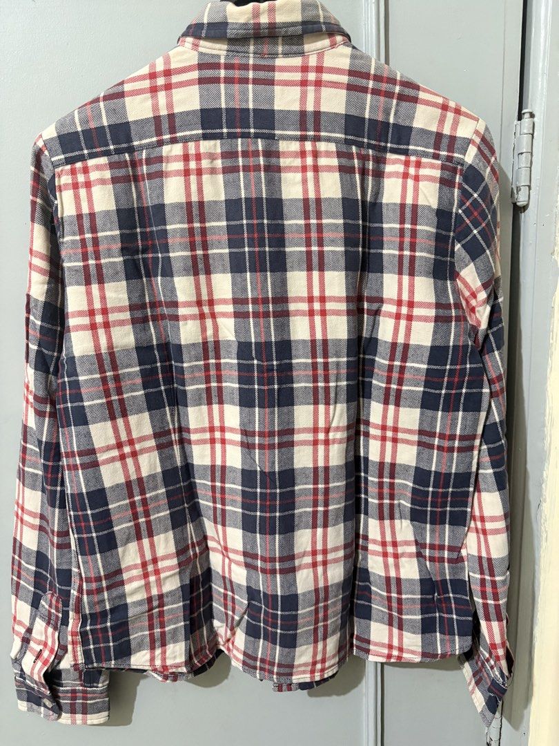Teenie Weenie Plaid Button Down (Category: Longsleeves) located in Quezon City. Submitted by jindori._. (Listing ID 1467740756, Image 2). Description: Dimensions (Widthxlength): 19x21 Color Rate: 10/10 Color may vary due to lighting Weekends ship out.
