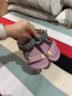 (Category: ) located in . Submitted by mayos.onlineshop (Listing ID 1467629401, Image 1). Description: .