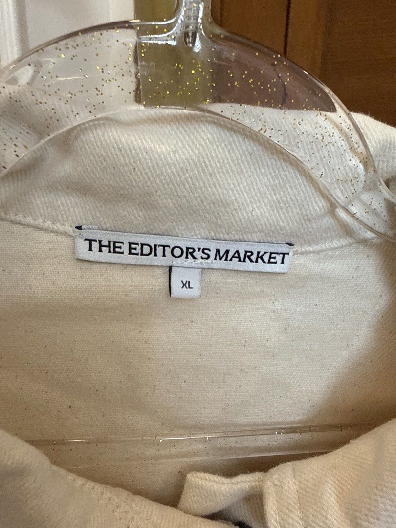 The Editor's Market: Jacket in Beige (Category: Coats, Jackets and Outerwear) located in Quezon City. Submitted by vpauline (Listing ID 1467624980, Image 2). Description: 10/10.