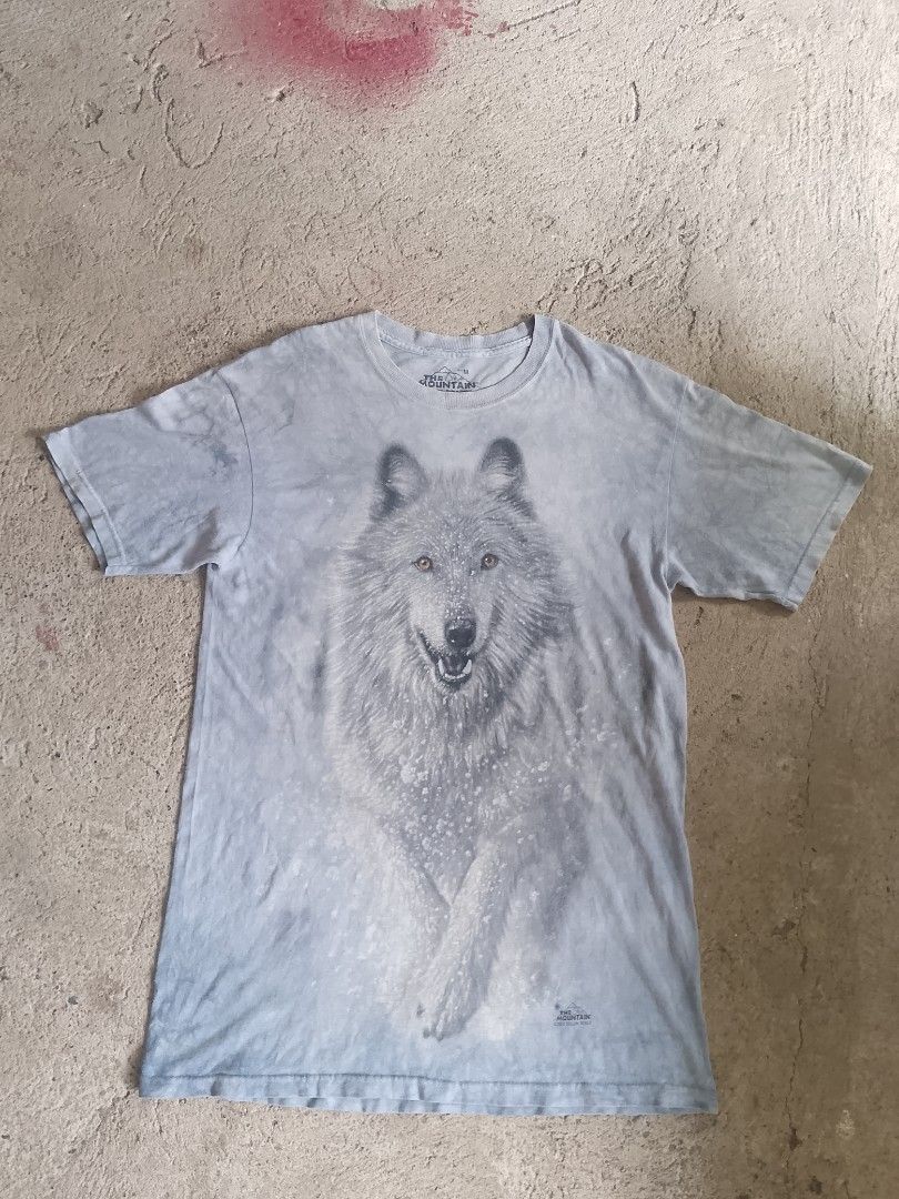 The mountain (Category: Tshirts & Polo Shirts ) located in Manila. Submitted by thereal_jeysiii0225 (Listing ID 1467754668, Image 1). Description: .