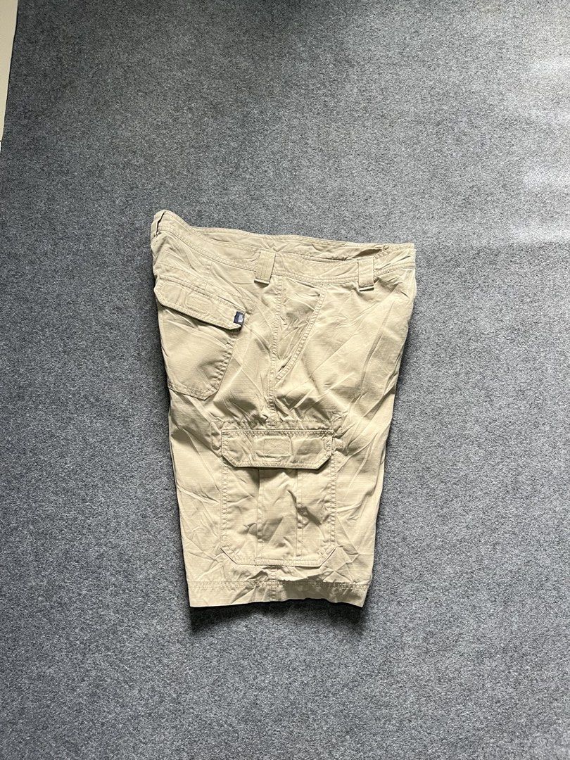 The nort race cargo short (Category: Baby Monitors) located in Lapu Lapu. Submitted by jhonrener41426 (Listing ID 1467604029, Image 3). Description: Size 34 Length 21.5 Leg opening-12 Excellent condition Color rate 9.7/10 Authentic Issue none .