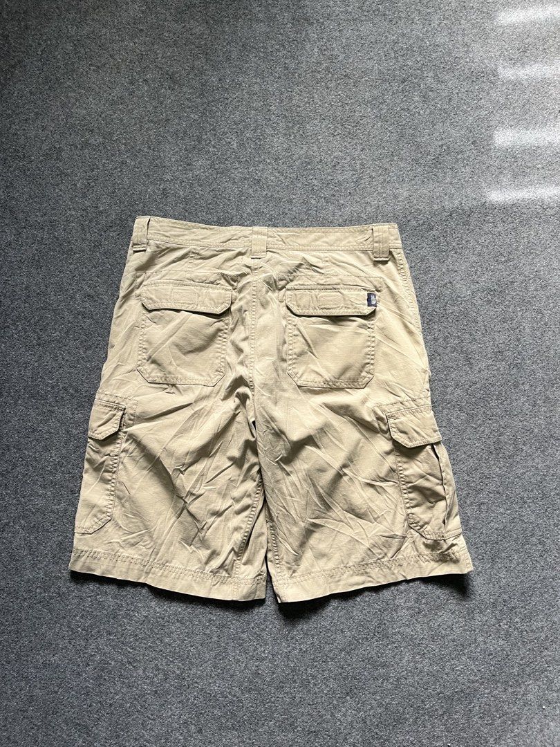 The nort race cargo short (Category: Baby Monitors) located in Lapu Lapu. Submitted by jhonrener41426 (Listing ID 1467604029, Image 2). Description: Size 34 Length 21.5 Leg opening-12 Excellent condition Color rate 9.7/10 Authentic Issue none .