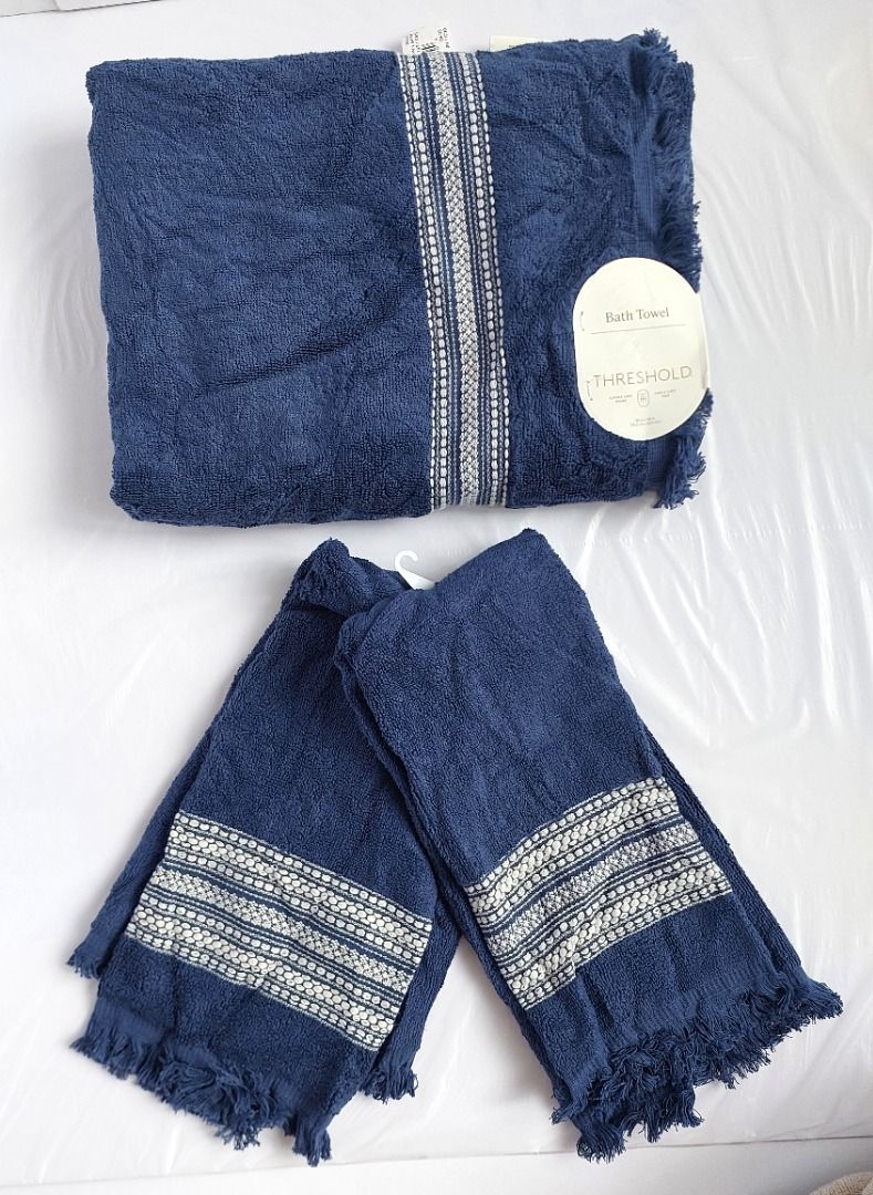 Threshold Bath & 2-Pack Towel Set Assorted Colors NewUSA (Category: Bathroom & Kitchen Fixtures) located in Mandaluyong City. Submitted by bentapinas (Listing ID 1467661740, Image 3). Description: Brand new Threshold Bath and 2-Pack Hand Towel Sets. Comes in 3 color sets (Blue, Red, Tan), Checkered Blue). Bought directly in the USA. Guaranteed original. Meet ups preferably in Mandaluyong (Boni Ave) or Makati (Rockwell Mall/Makati Ave). MRT Boni s