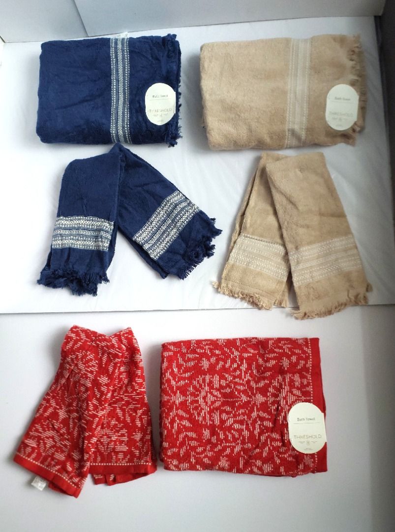 Threshold Bath & 2-Pack Towel Set Assorted Colors NewUSA (Category: Bathroom & Kitchen Fixtures) located in Mandaluyong City. Submitted by bentapinas (Listing ID 1467661740, Image 2). Description: Brand new Threshold Bath and 2-Pack Hand Towel Sets. Comes in 3 color sets (Blue, Red, Tan), Checkered Blue). Bought directly in the USA. Guaranteed original. Meet ups preferably in Mandaluyong (Boni Ave) or Makati (Rockwell Mall/Makati Ave). MRT Boni s