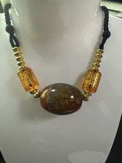 Tibetan Dzi or Tian Zhu Collection item 1