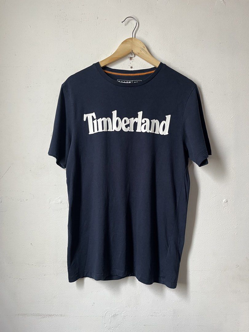 TimberLand T-Shirt (Category: Tshirts & Polo Shirts ) located in Cagayan de Oro. Submitted by vigo999 (Listing ID 1467620210, Image 1). Description: TimberLand T-Shirt Size M Condition: Like new Color rate: 10/10 No issues Dimes: 19x27.