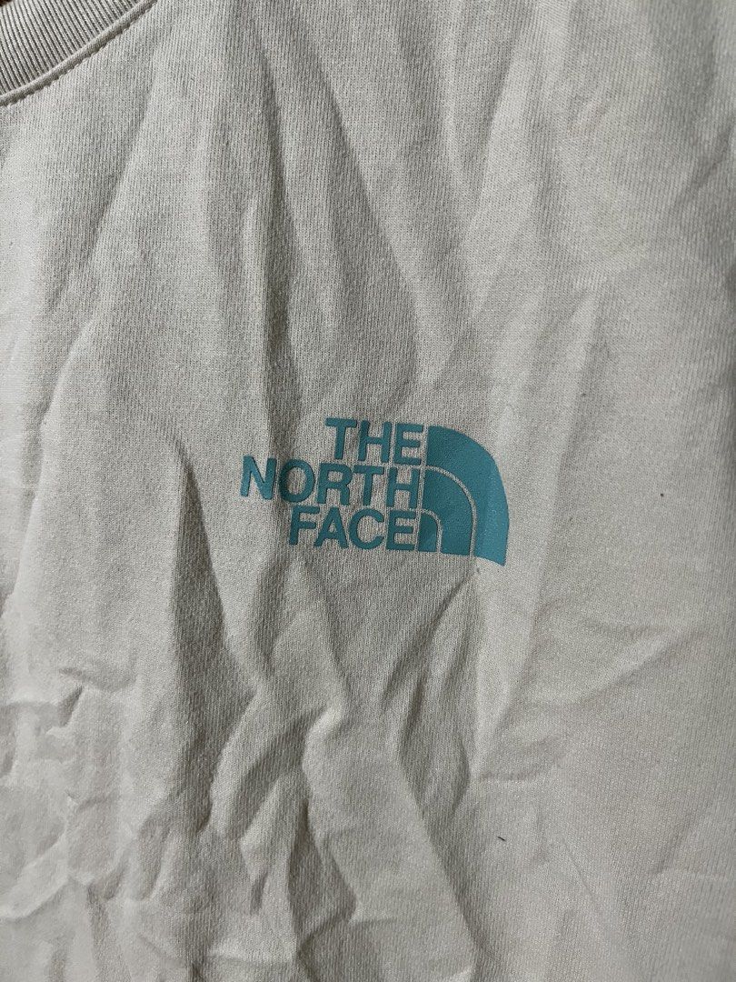 Tnf (Category: Tshirts & Polo Shirts ) located in Manila. Submitted by manonghits.12 (Listing ID 1467833446, Image 3). Description: Tnf Good as new Xl 22/28 No any issue 650+sf only.