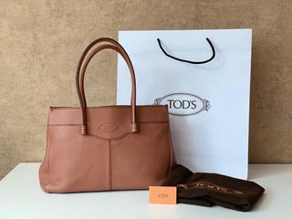 (Category: ) located in . Submitted by luxury_galeries (Listing ID 1467624912, Image 1). Description: .