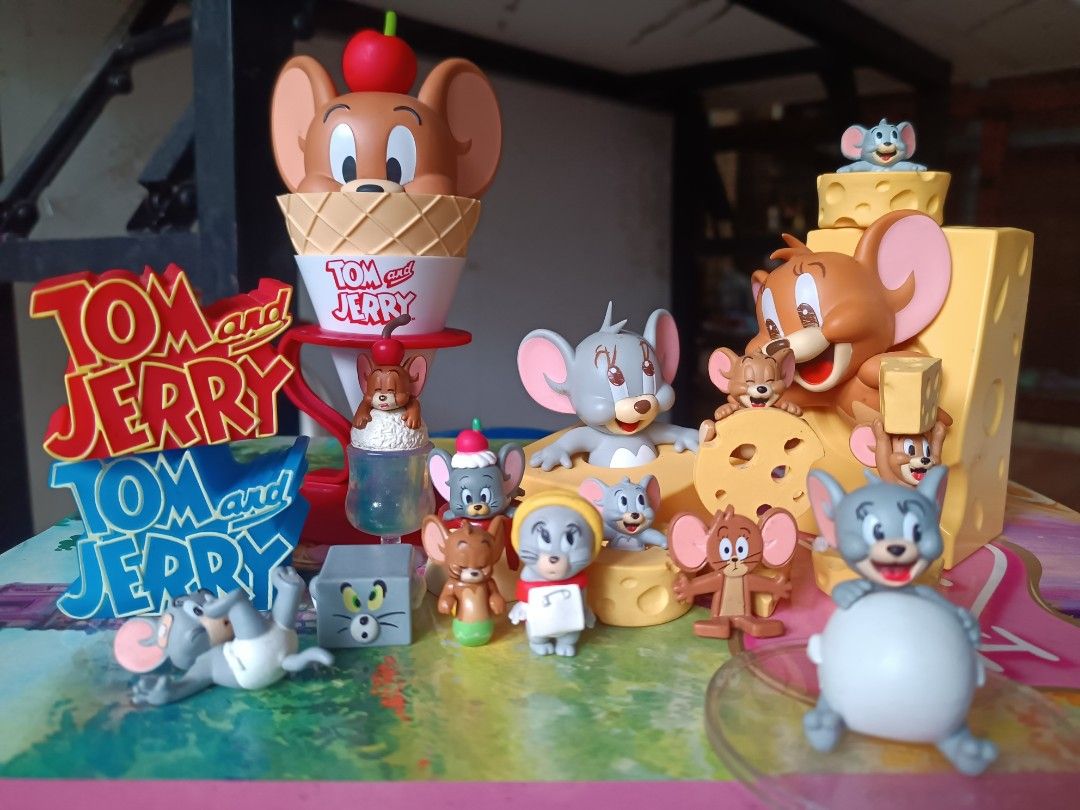 Tom and Jerry Figure Collection Lot (Category: Figurines & Statues) located in Naga. Submitted by cosmicrabbit.09254a (Listing ID 1467709165, Image 2). Description: - Massive Tom and Jerry collectible figure lot - Includes ice cream cone Jerry, cheese stack displays, and various mini figures - Great display pieces for fans and serious collectors - Selling as a complete set only - Meet-up (pick-up) and shipping/mailing options available.