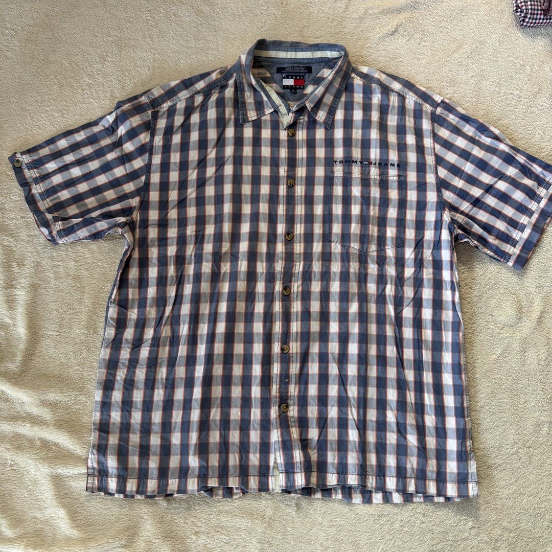 Tommy Hilfiger Polo (Category: Tshirts & Polo Shirts ) located in Vigan. Submitted by chiyannav (Listing ID 1467801746, Image 1). Description: .