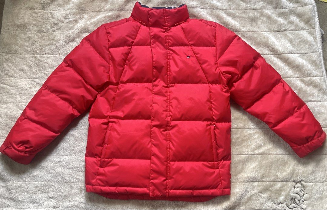 Tommy Hilfiger Red Essential Down Puffer (Category: Coats, Jackets and Outerwear) located in Baguio. Submitted by biancauyami (Listing ID 1467693585, Image 1). Description: .