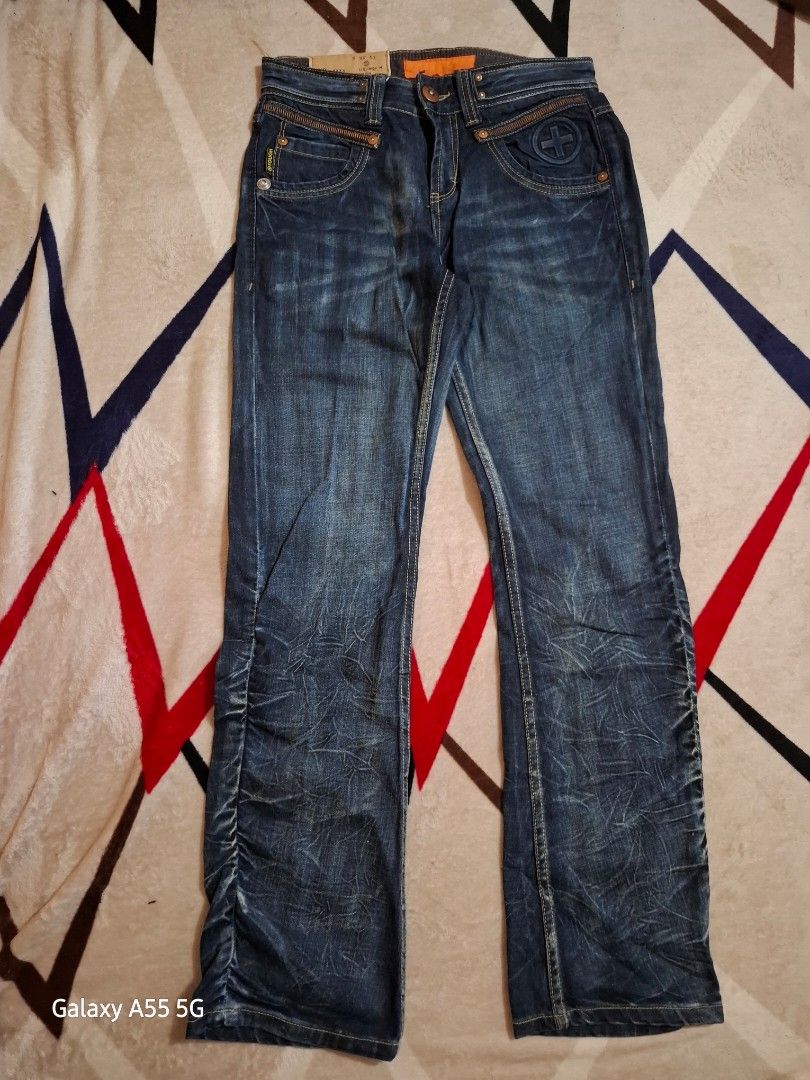 TOUGH JEANSMITH PANTS DENIM (Category: Jeans) located in Antipolo. Submitted by goldentiger-ac44 (Listing ID 1467632388, Image 1). Description: TOUGH JEANSMITH VINTAGE PANTS SIZE 32 DIMENSIONS 16 BY 42 EXCELLENT CONDITION PRICE 1200 ANTIPOLO CITY LOCATION.