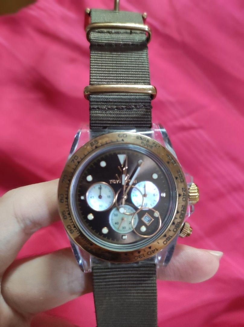 ToyWatch Chronograph (Category: Luxury Watches) located in Bocaue. Submitted by jessdcluters (Listing ID 1467668469, Image 1). Description: .