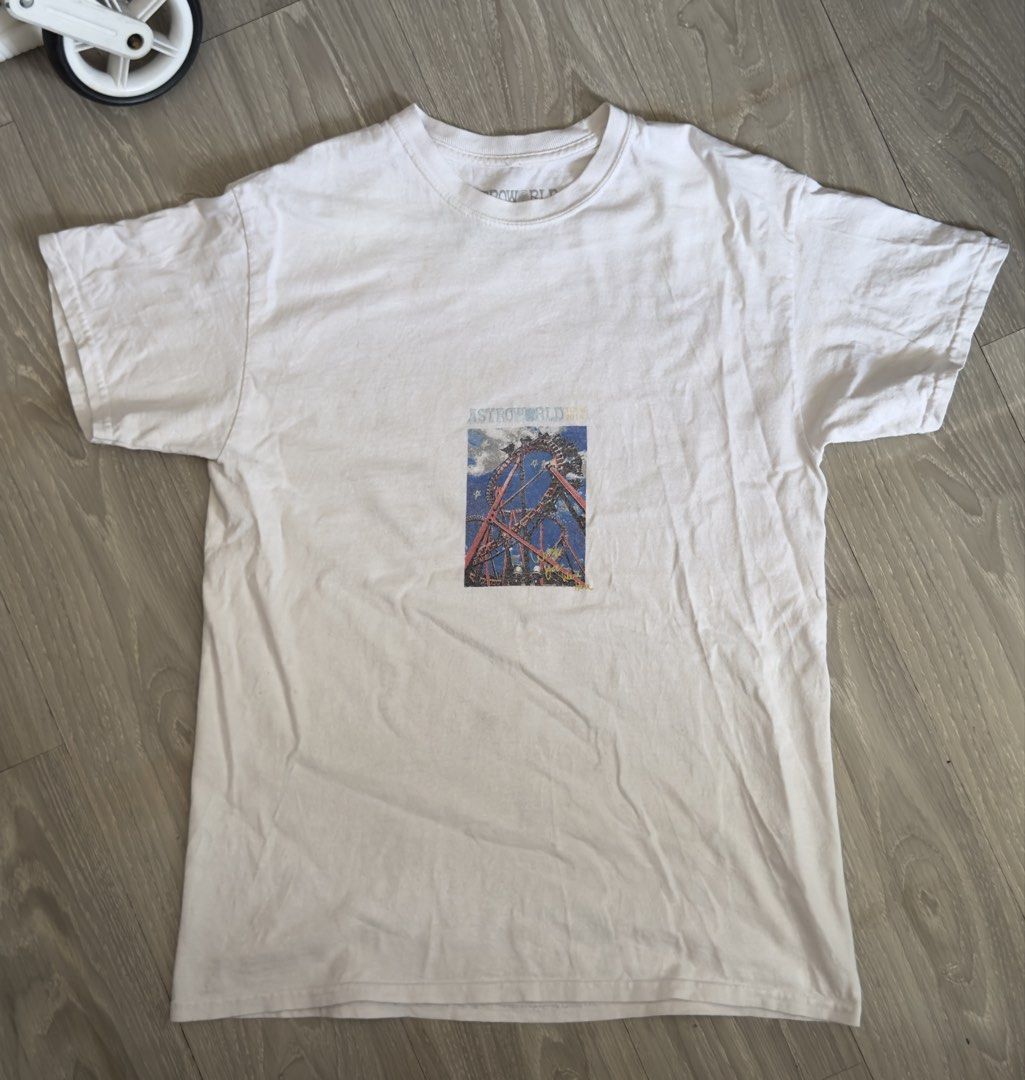 Travis Scott Astroworld M (Category: Tshirts & Polo Shirts ) located in Marilao. Submitted by carlokilla (Listing ID 1467675088, Image 2). Description: Astroworld Wish you were here Tour 2018 19 by 27 Medium tag. Issue stains. see photos for reference. Free shipping..