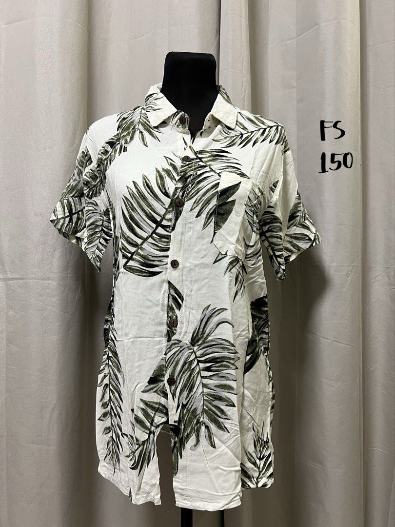 Tropical button down shirt (Category: Tshirts & Polo Shirts ) located in Las Pinas. Submitted by jilanah (Listing ID 1467746347, Image 1). Description: Never worn Bought in Bali.