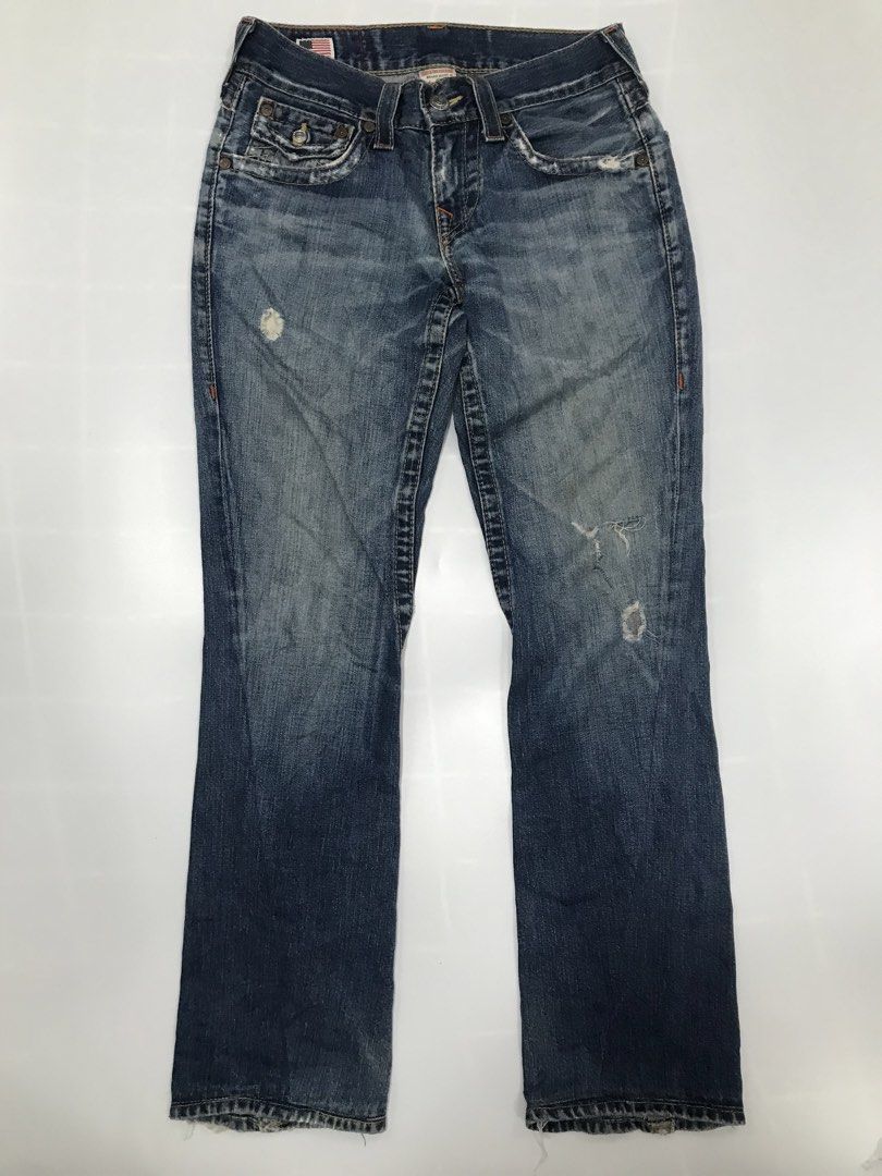 TRUE RELIGION (Category: Luxury Apparel) located in Ozamiz City. Submitted by ClassicDrip (Listing ID 1467733522, Image 2). Description: TRUE RELIGION AUTHENTIC/LEGIT 💯 EXCELLENT CONDITION 30 WAISTLINE 39 LENGTH 7 LEG OPENING .