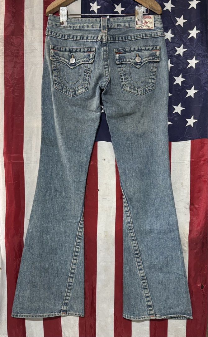True Religion Classic FLARE-JOEY (Category: Jeans) located in Cebu City. Submitted by etnaner (Listing ID 1467605446, Image 1). Description: True Religion Classic FLARE-JOEY MODEL SIZE:27W Good condition .