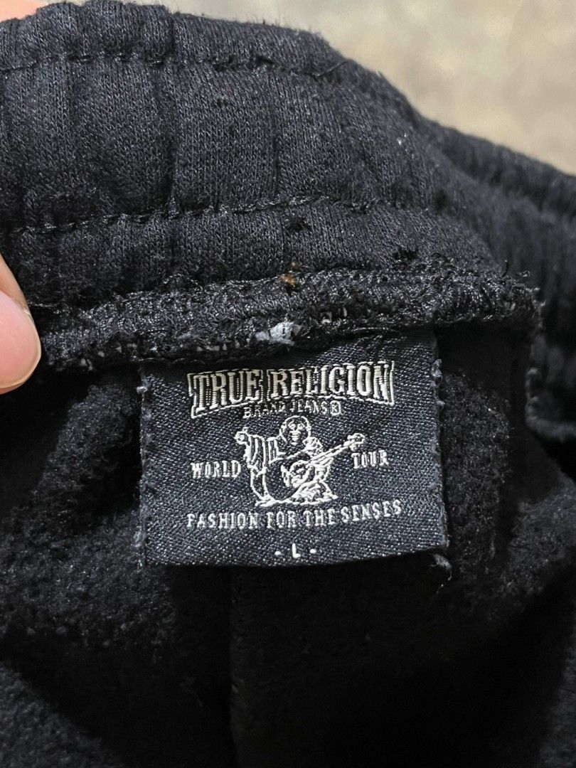 TRUE RELIGION JOGGER PANTS (Category: Joggers) located in Davao. Submitted by nmd.archives (Listing ID 1467609182, Image 3). Description: Size: 28 - 36 Length: 37.5 Color rate and condition: 9.7/10 No issue.