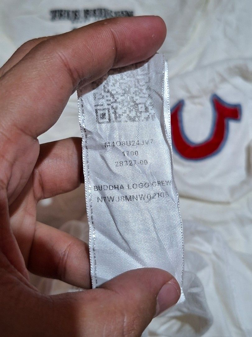 True religion men's Tshirt (Category: Tshirts & Polo Shirts ) located in Manila. Submitted by markjethro.rubenta (Listing ID 1467767181, Image 3). Description: .