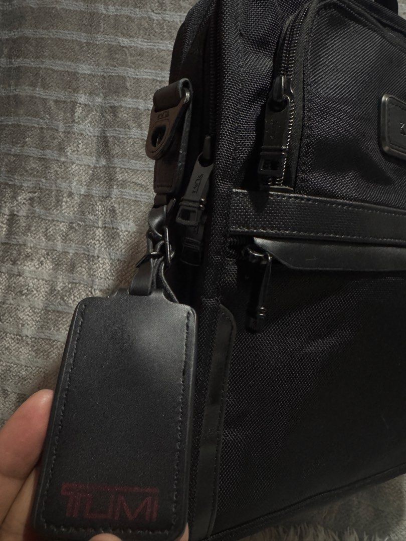 TUMI (Category: Cross-body Bags) located in Cagayan de Oro. Submitted by akidomingo088 (Listing ID 1467655865, Image 3). Description: .