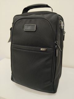 （分類：）位於 。 由 hkluxehk 提交（商品編號 1467642079，圖片 1）。簡介： 。